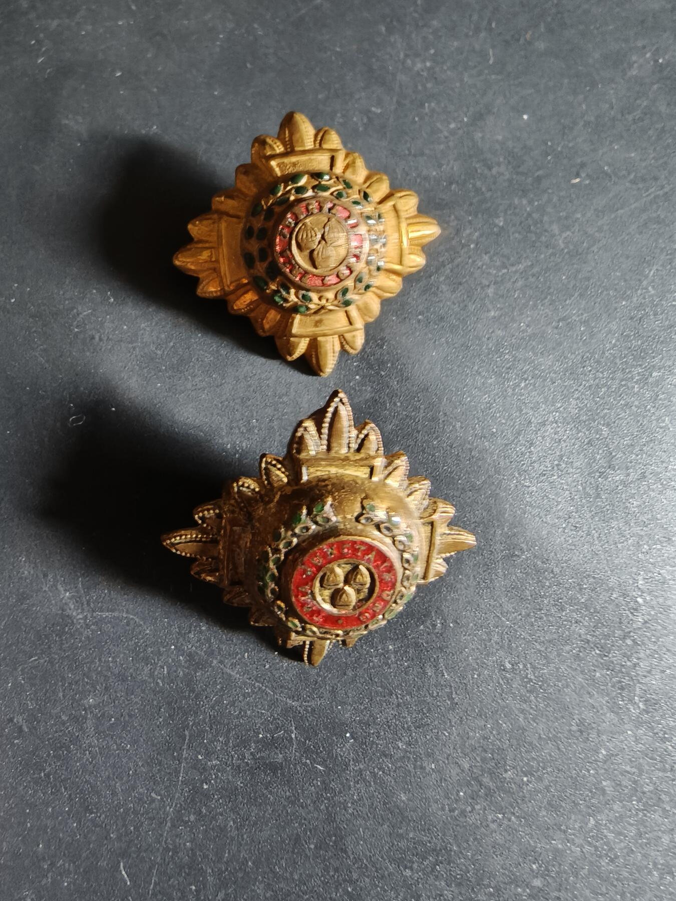 老王徽章第180期 英国军衔配饰一组    巴斯星    一战时期