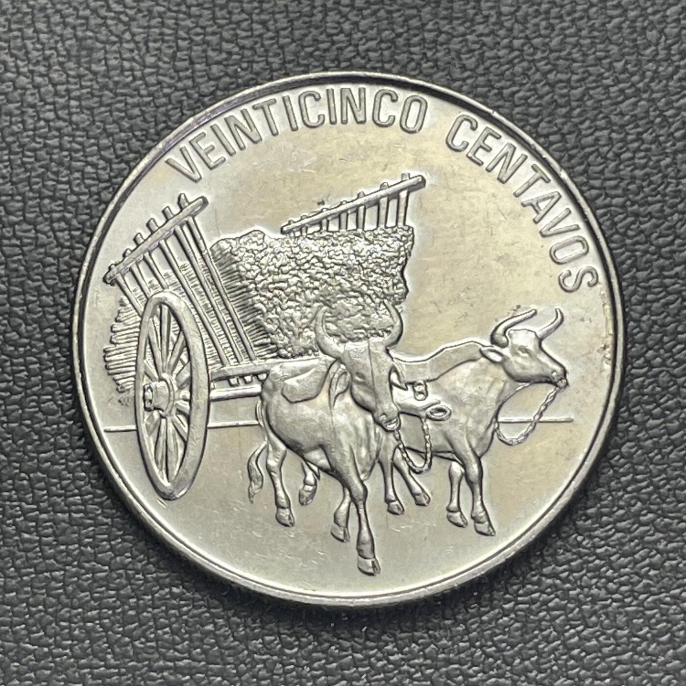 回流0207 多米尼加共和国1991年25分  两头牛牵引的甘蔗车