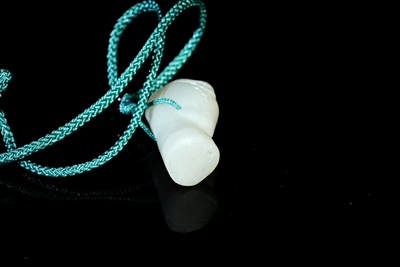 上海都达杂项专场四十七【全场包邮】  天然和田玉精雕《马到成功》挂件90-96