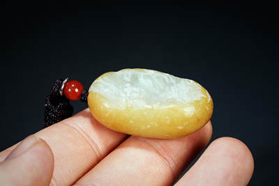 上海都达杂项专场四十七【全场包邮】  天然和田玉精雕《群松山寺》挂件90-95