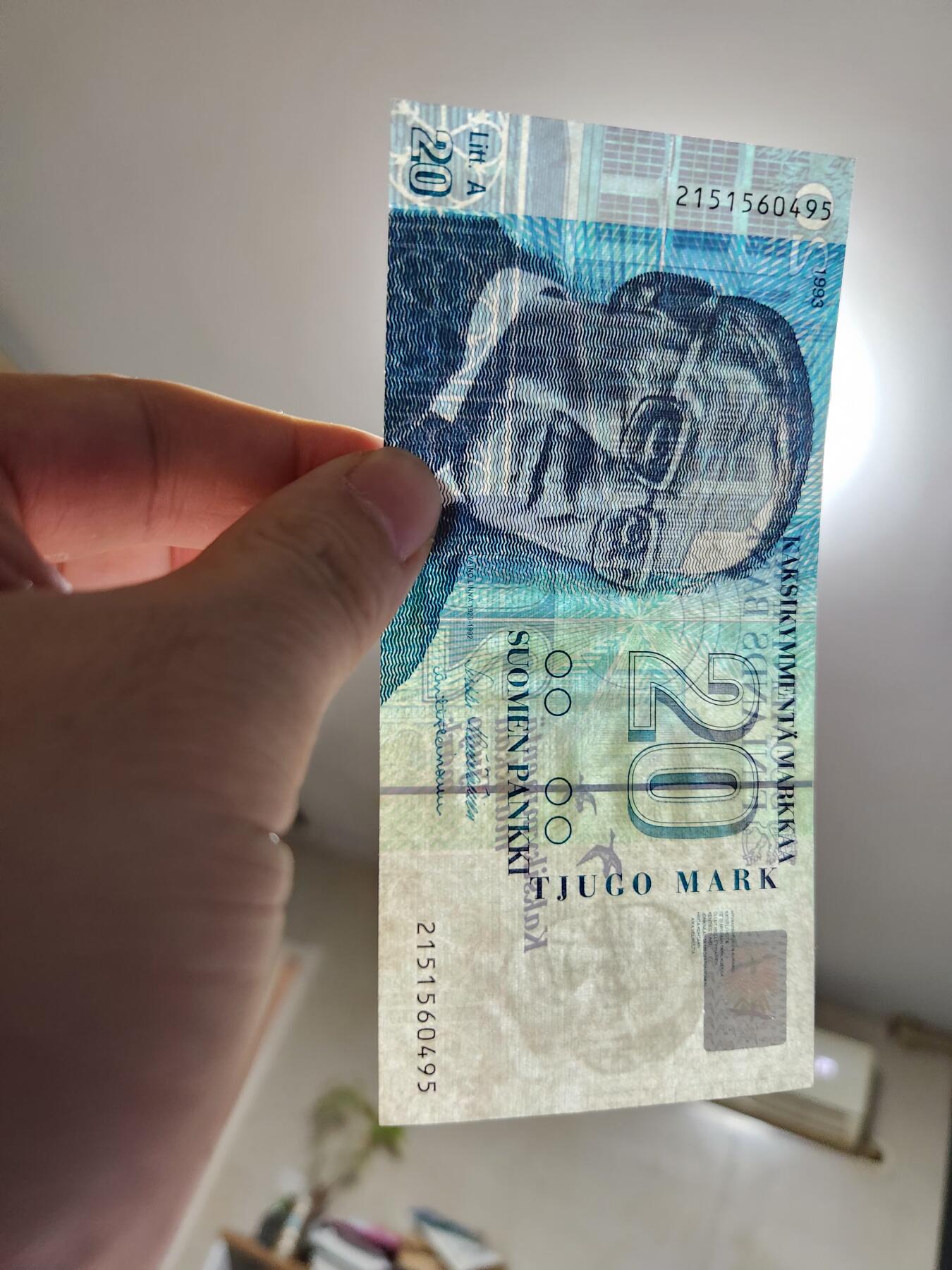 2月6号晚上8点 外国纸币自动截拍第19场 波兰20几乎全新