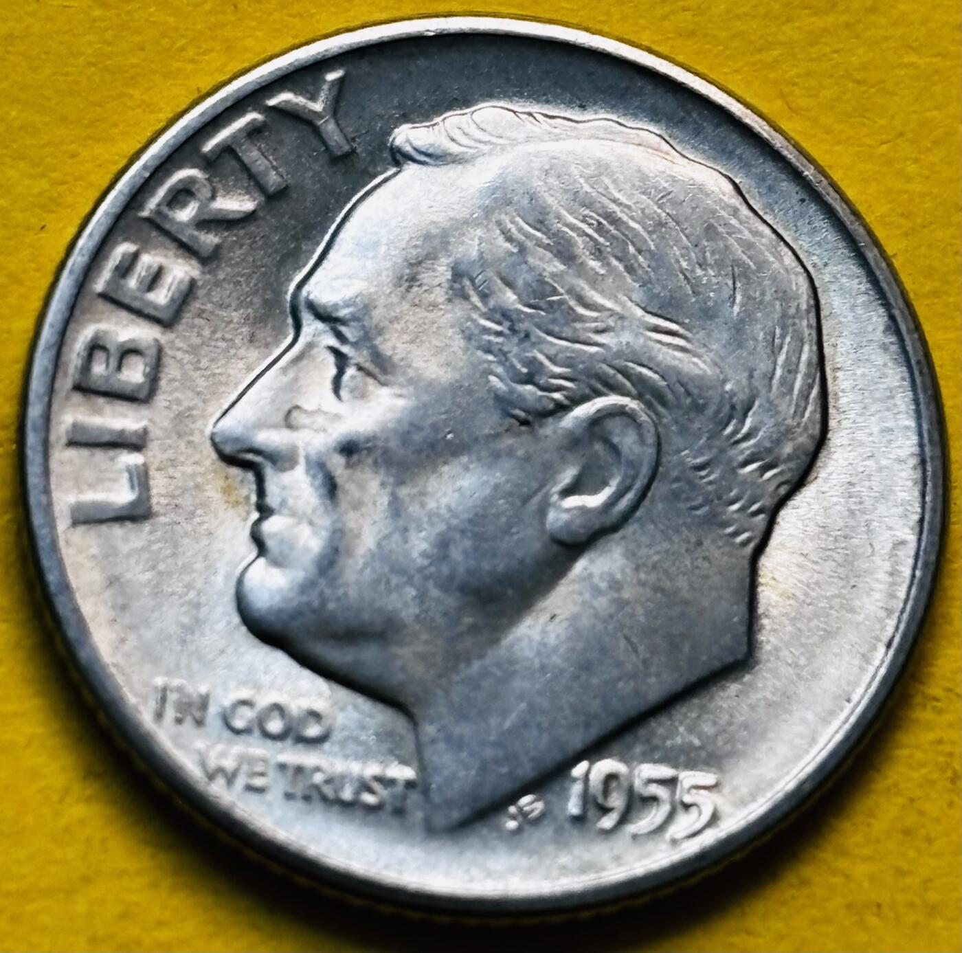 文馨钱币收藏第 293 场，春节前最后一期全部发出，将不予寄存，请悉知 原光好品 1955 年美国罗斯福 10 美分银币 S 版 2.5 克 900 银