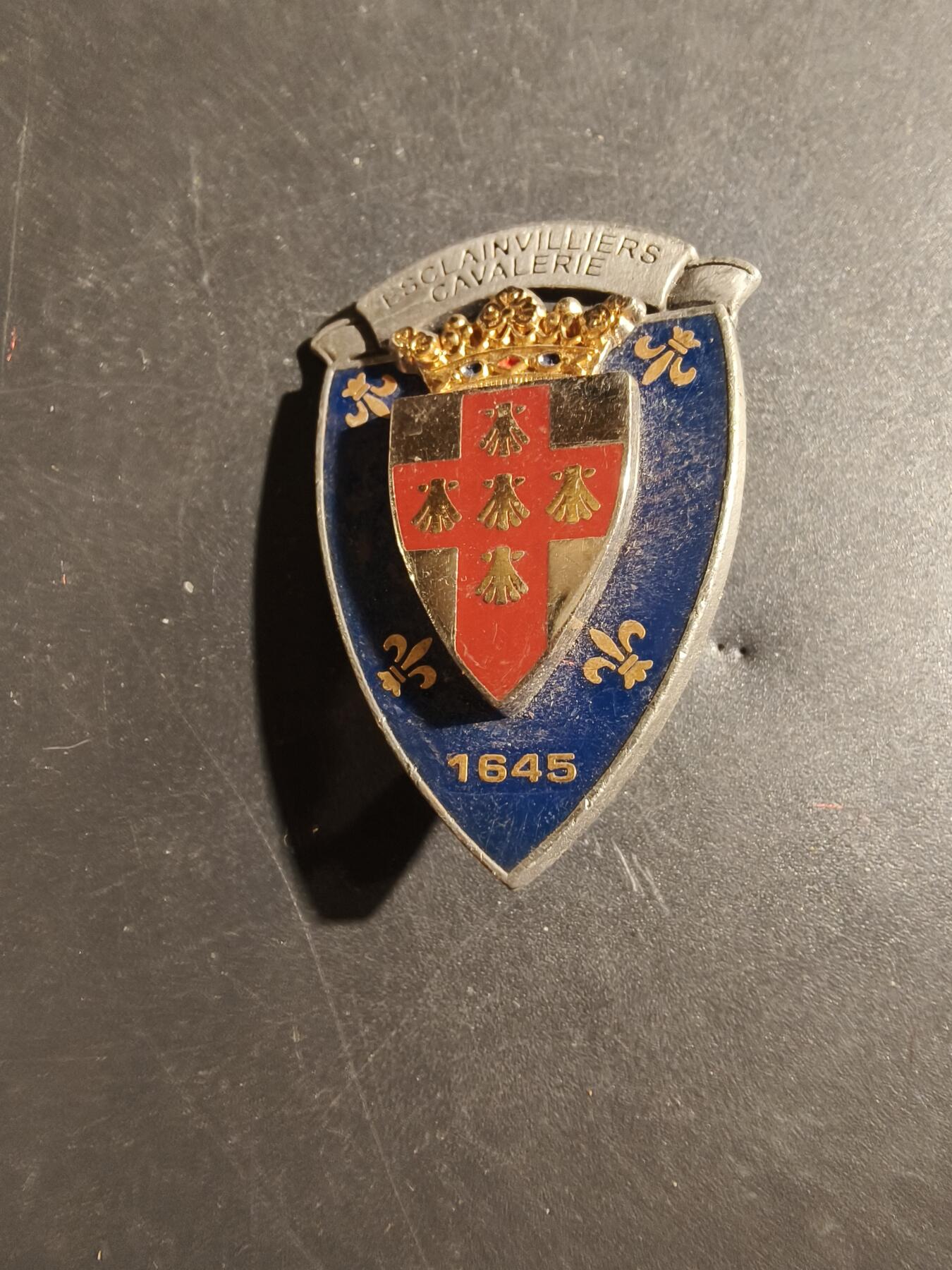 老王徽章第180期 法国陆军第3胸甲骑兵团证章