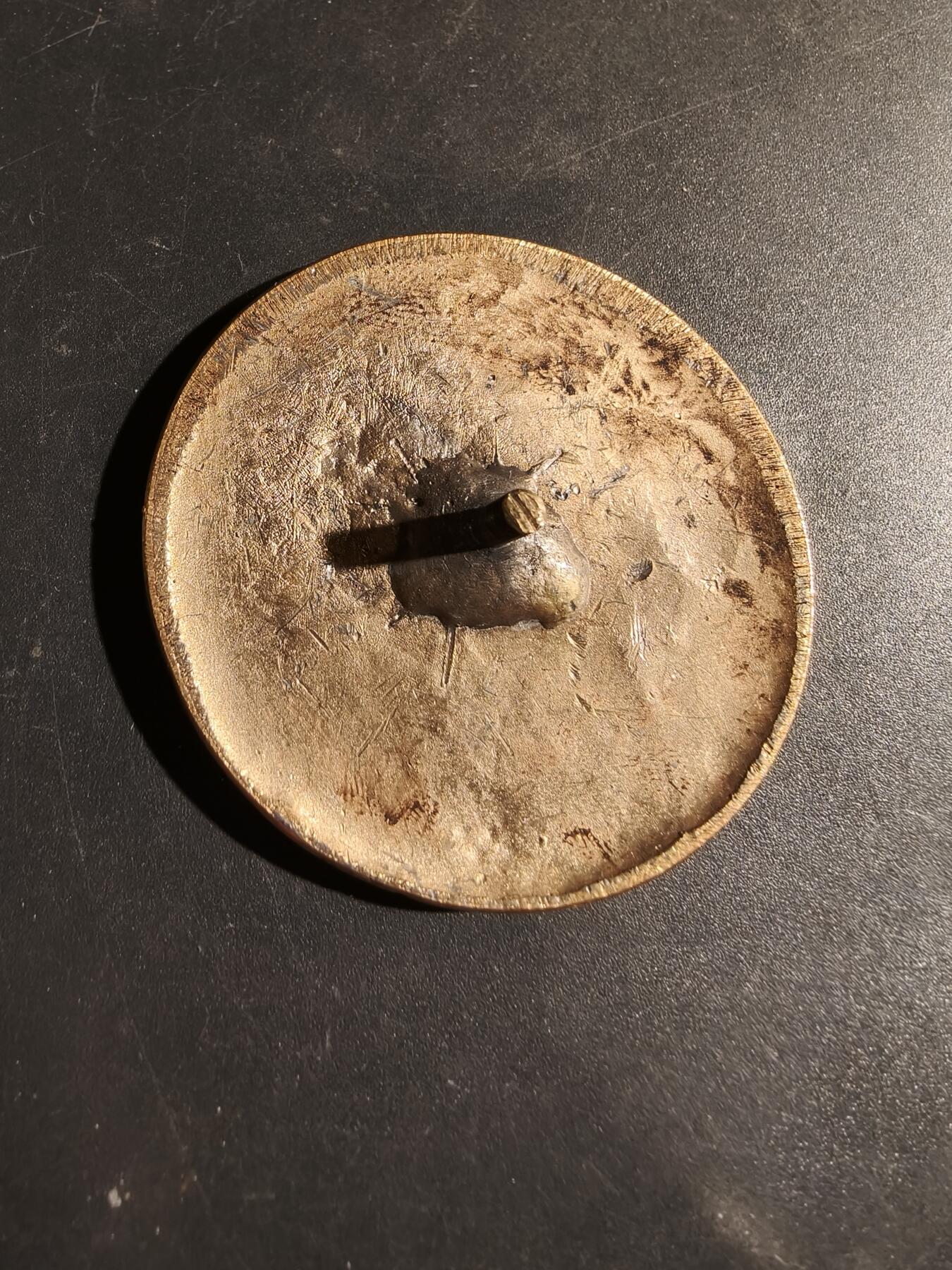 老王徽章第180期 法国南锡市镀金大铜章    单面     直径50mm     重量50.7g