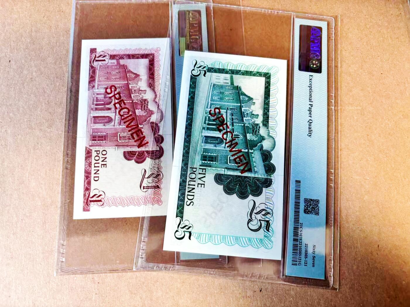 【Blue Auction】世界纸币精拍第783期——18级TOP拍卖/信誉/品质/专业/高效💫 【一组2张同号样钞】直布罗陀 1975年1-5镑 高冠女王 PMG67EPQ-66EPQ