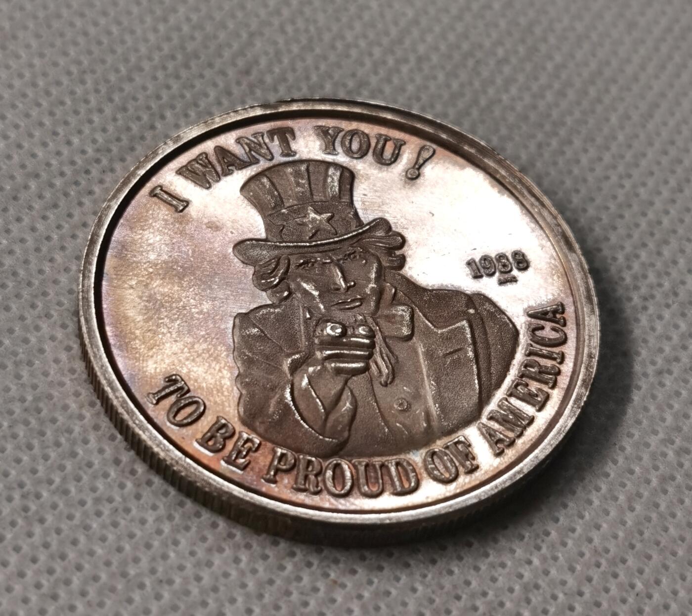 甄臻铺-世界币章拍卖（第49期）精品场拍品征集中，送拍享返佣金等优惠多多 1988美国1盎司银章（含银99.9%)