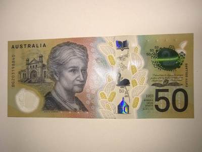 春节钱币瓷器清货捡漏拍场 - 澳大利亚新版50元塑料钞一张，全新UNC，非常漂亮