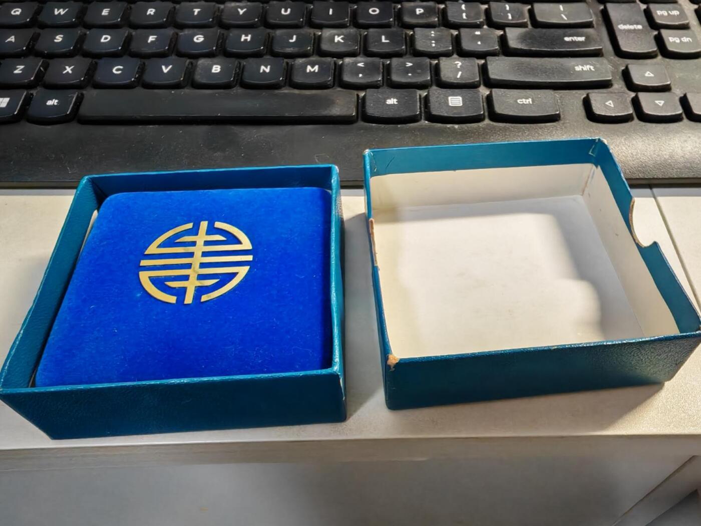 蒋介石诞辰百年纪念银币