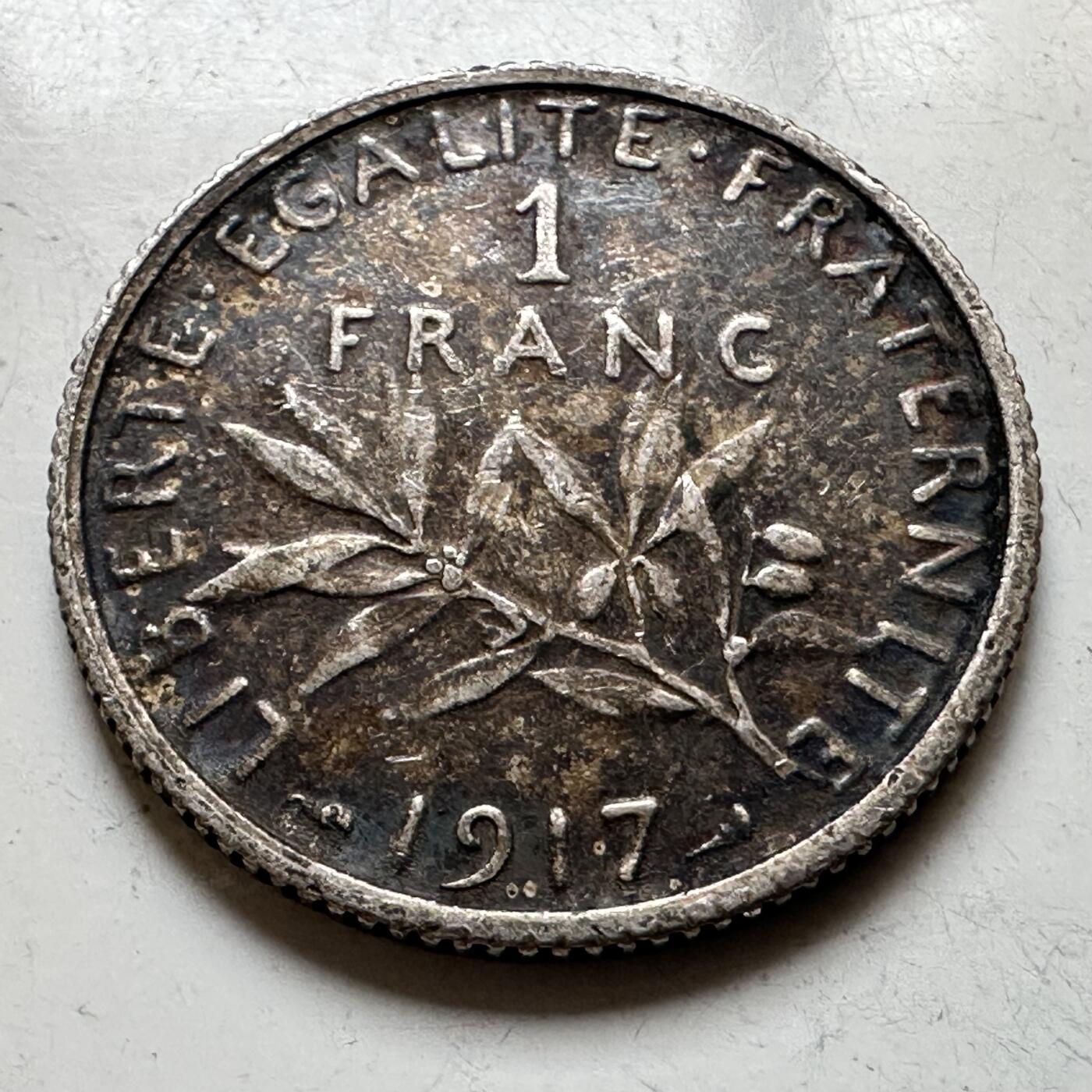 🌹外币初藏🌹🐯2026年第17场 快递将在12号停运 年前需发货的抓紧 ，年后正月十五恢复发货 法国1917年1法郎银币 5克83.5%银