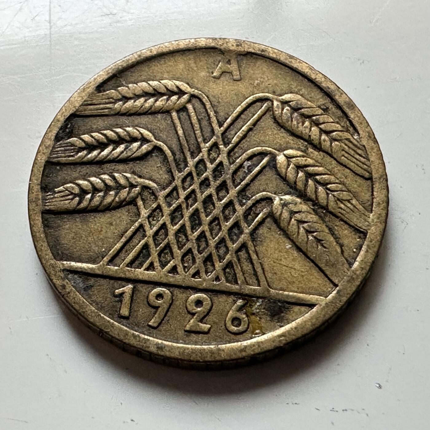 🌹外币初藏🌹🐯2026年第17场 快递将在12号停运 年前需发货的抓紧 ，年后正月十五恢复发货 魏玛共和国1926年五芬尼