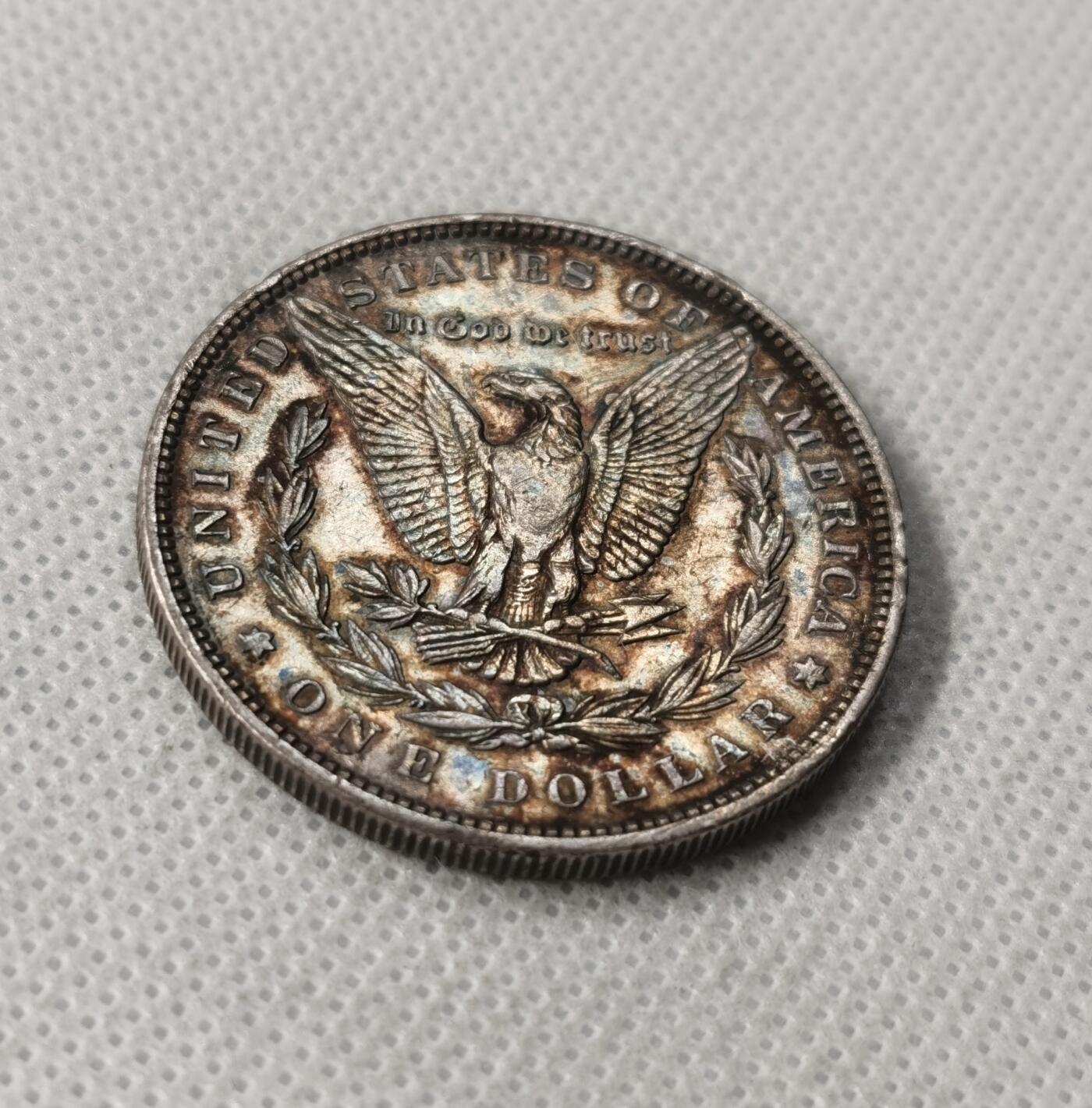 甄臻铺-世界币章拍卖（第49期）精品场拍品征集中，送拍享返佣金等优惠多多