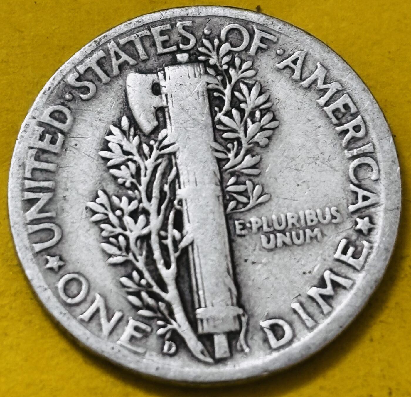 文馨钱币收藏第 293 场，春节前最后一期全部发出，将不予寄存，请悉知 1937 年美国墨丘利小飞人 10 美分银币 D 版 2.5 克 900 银