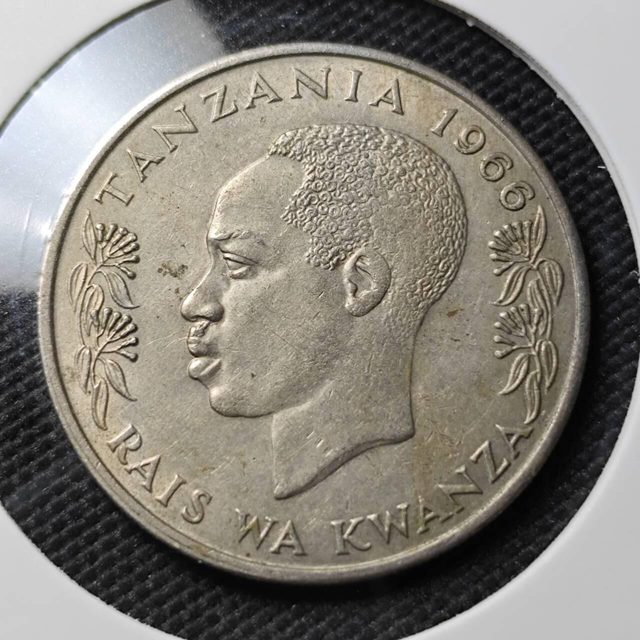 KK钱币收藏小铺  第393期  2月预留时间 周末发货  1966坦桑尼亚1先令 首年