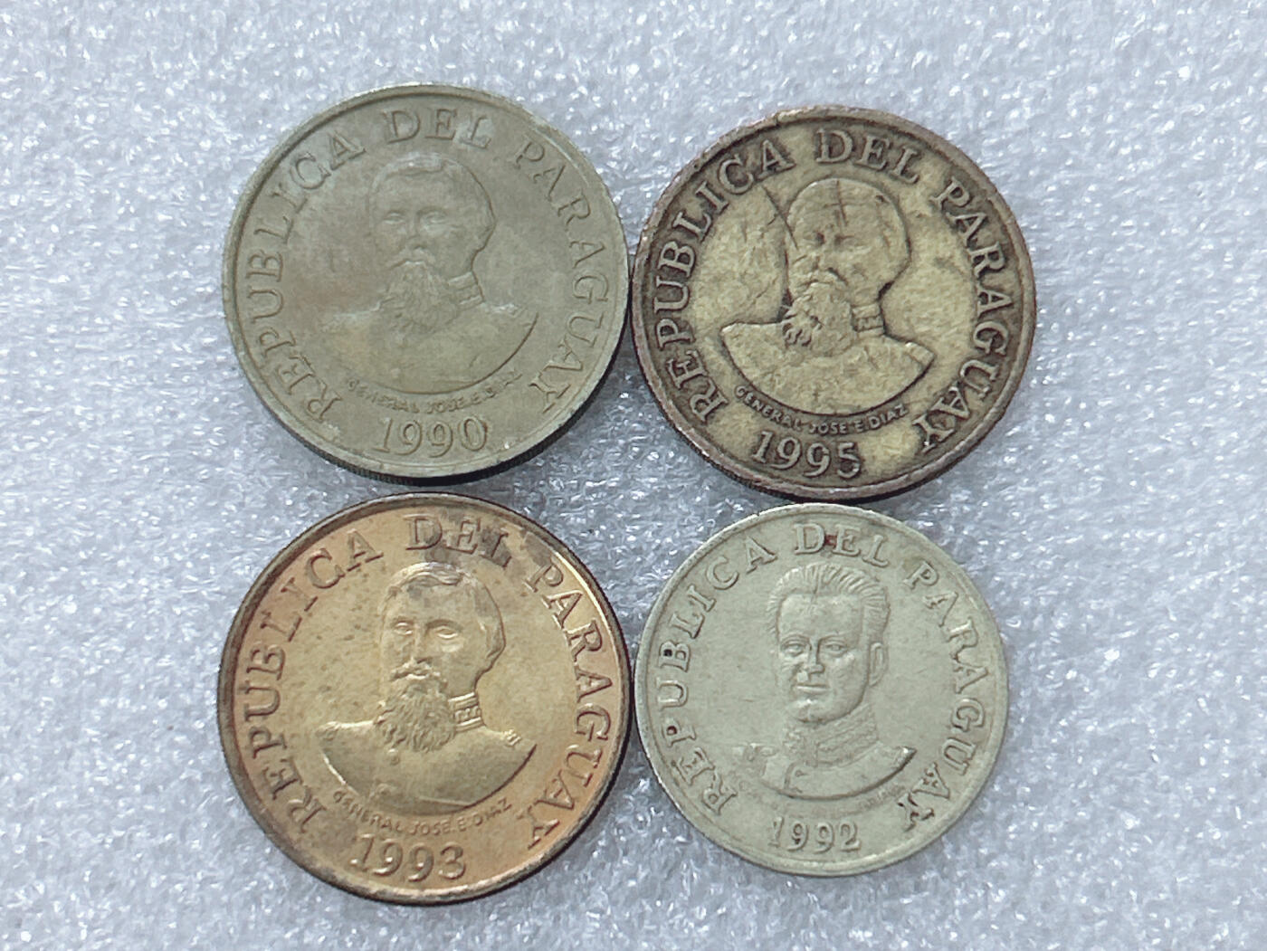 第一海外回流一元起拍收藏 散集专场  第301期 巴拉圭硬币 4枚