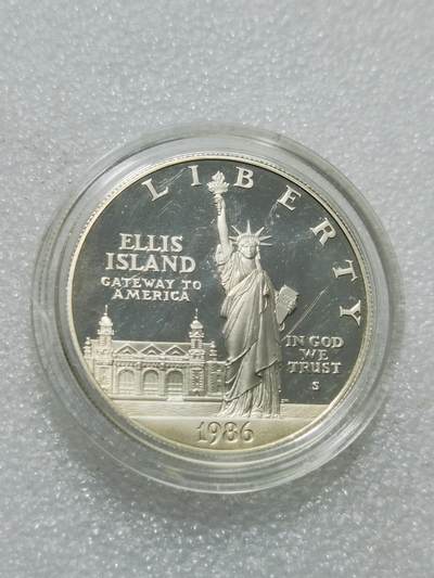 天下钱庄专场欢迎参拍 - 美国自由女神一美元银币，26.7克90银