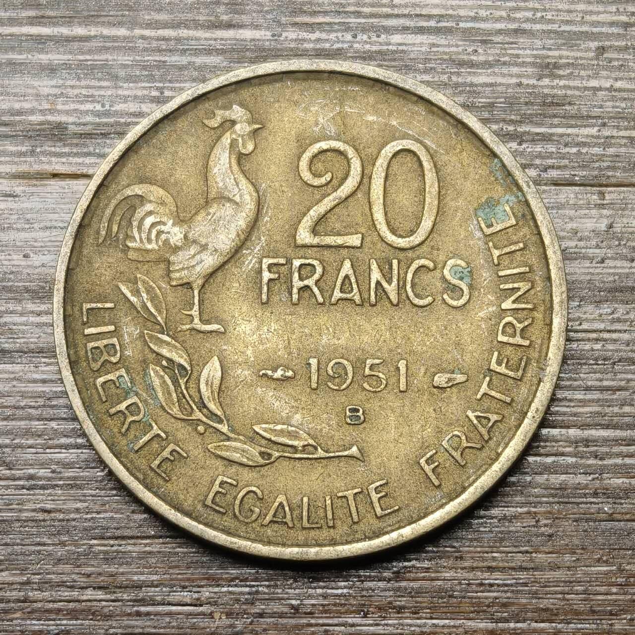 【铜匠收藏】★第146★散币专场 不寄存，30包邮。不满30元，支付5元运费。《接受代拍 代送NGC评级》 100【无寄存】法国 1951年 10法郎 高卢熊鸡