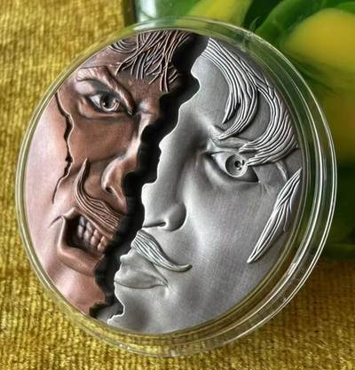 【币海沉浮】国际金银币（2） - 喀麦隆2022，善恶灵魂(双面人性/撕裂人格)，2盎司高浮雕深镂空仿古双色银币. 盒证全. 最新爆炸性热门银币,超炫酷