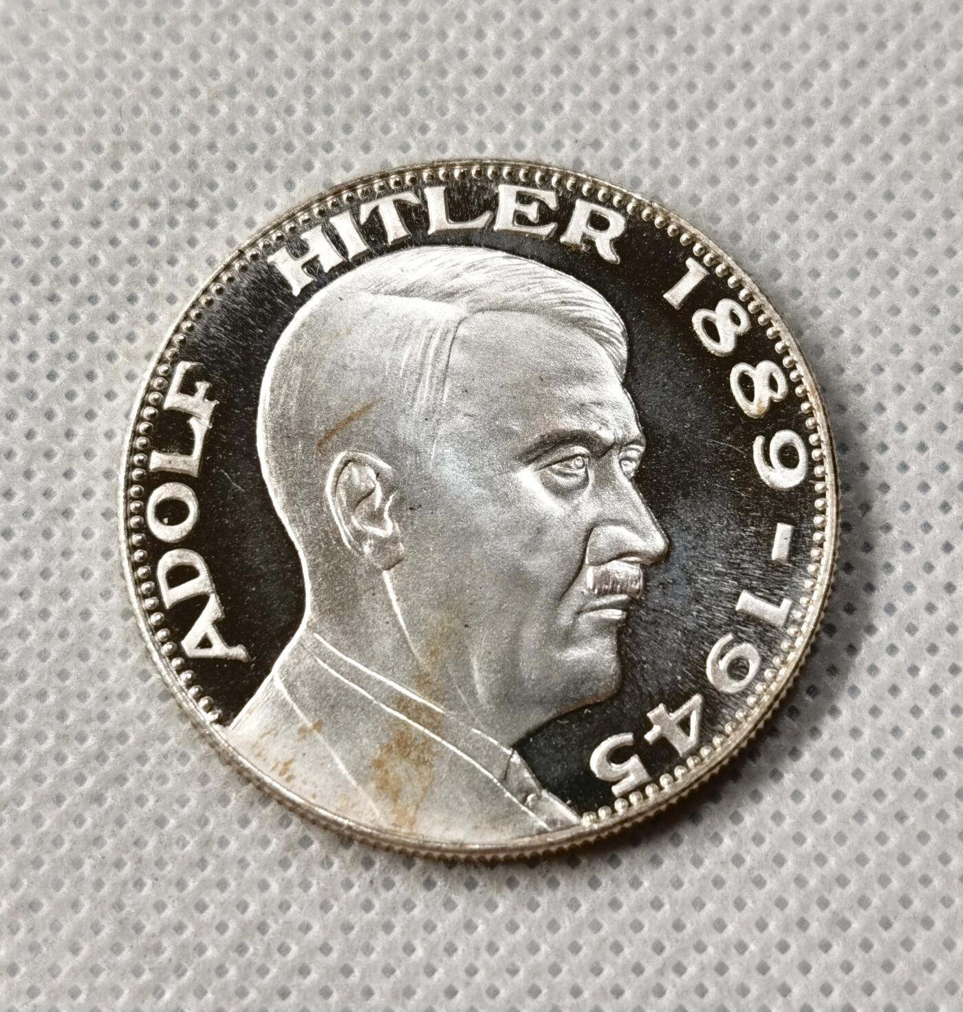 甄臻铺-世界币章拍卖（第49期）精品场拍品征集中，送拍享返佣金等优惠多多 