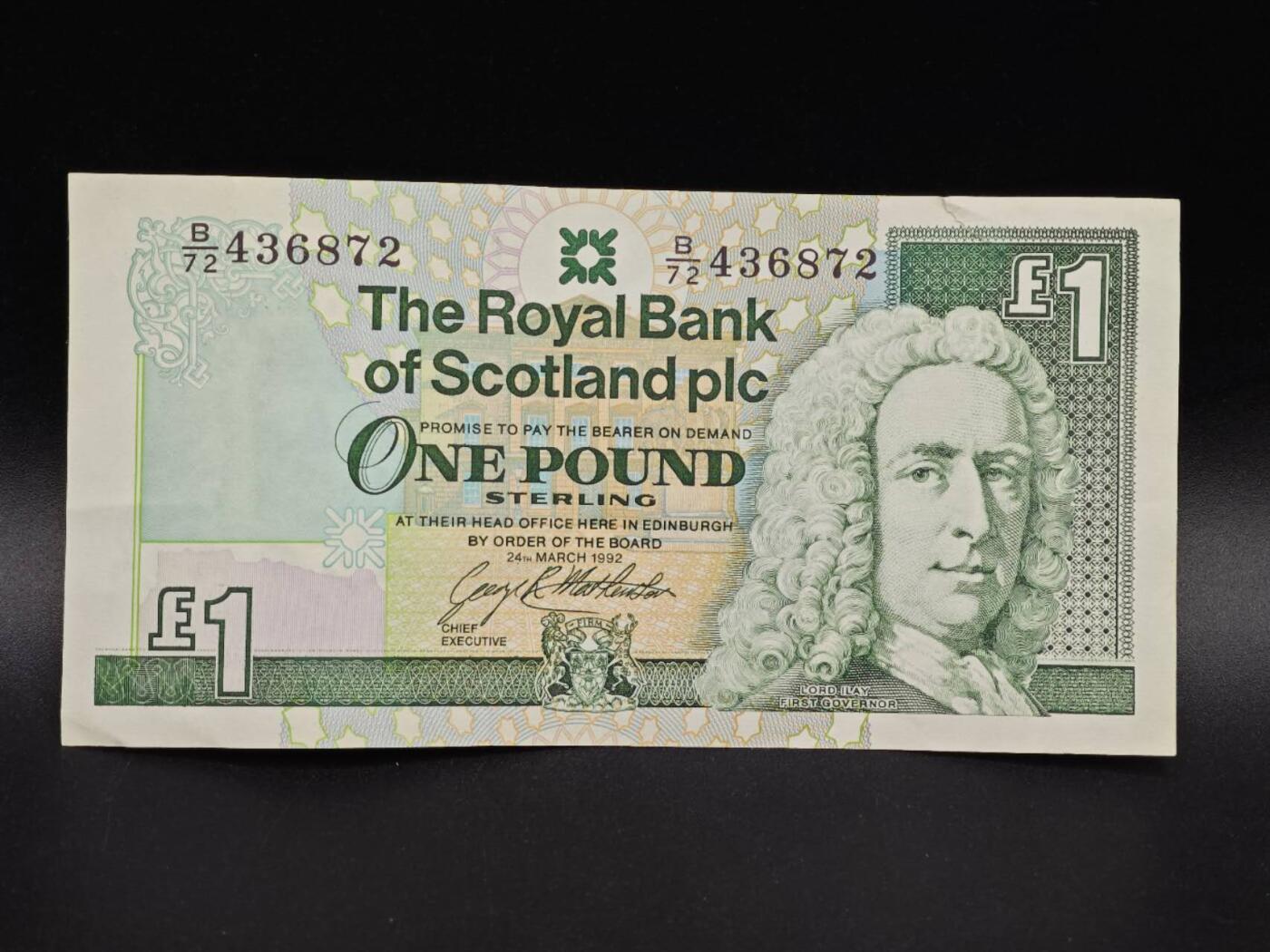 【淘币小摊】实时拍第八百六十五拍   纸币场    年前最后一周之前预留预留8号9号全部发出请更换最新收货地址不方便收货的请勿参拍或者顺丰到付 英国苏格兰皇家银行一镑纸币【有折】