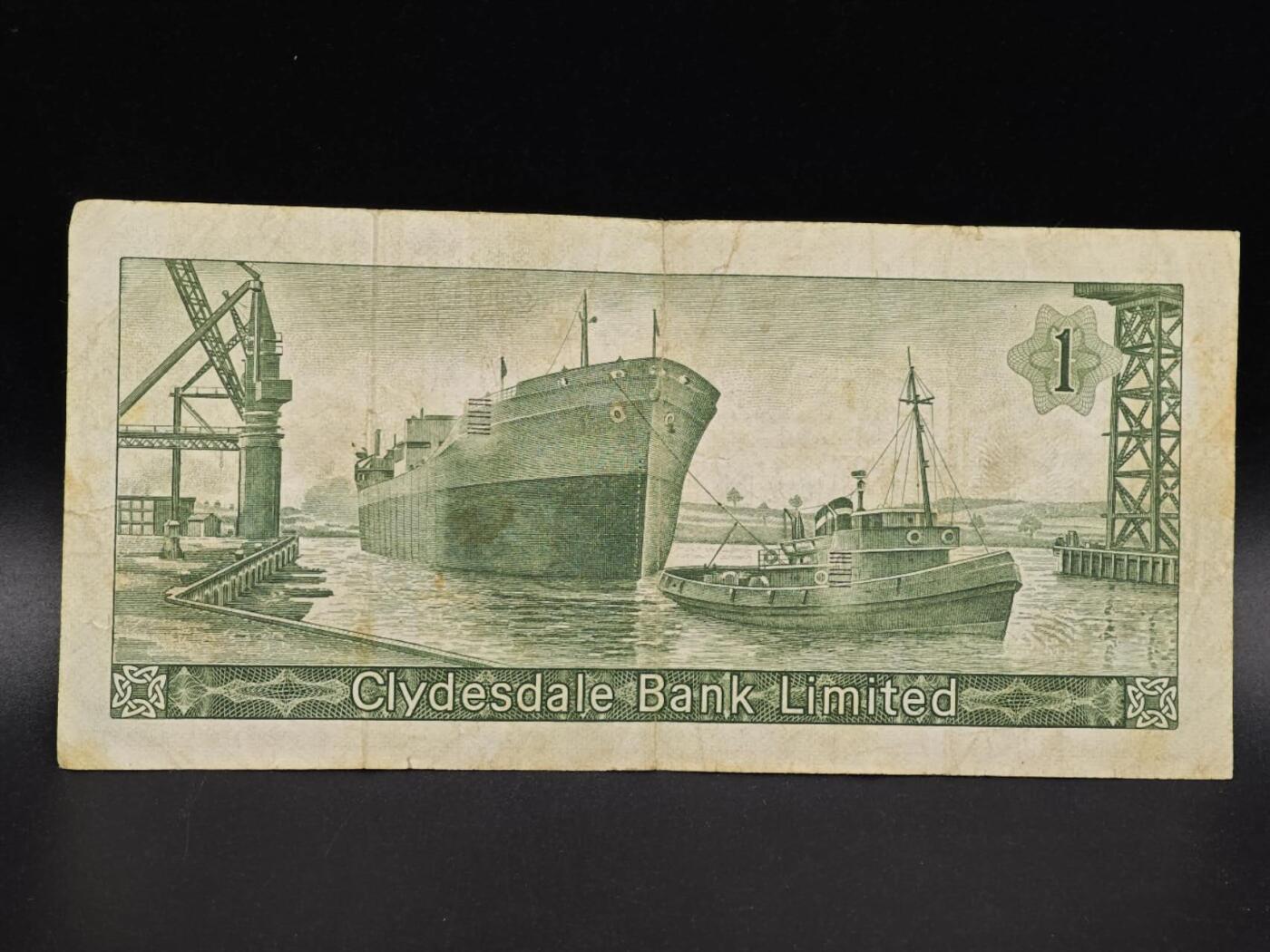 【淘币小摊】实时拍第八百六十五拍   纸币场    年前最后一周之前预留预留8号9号全部发出请更换最新收货地址不方便收货的请勿参拍或者顺丰到付 英国克莱德代尔银行一镑纸币【有折】