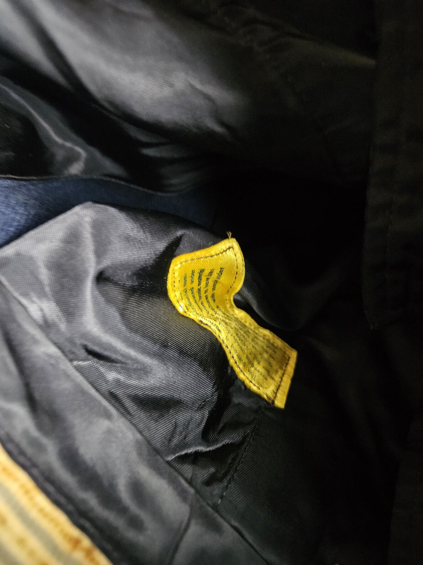 0元起拍勋章 第332期 咸鱼国勋章拍卖专场 2月8日（周日）下午6：00开始 美国陆军士官礼服一套 裤子马裤呢面料 胸围102 肩宽48 衣长76 袖长60 腰围83 裤长104