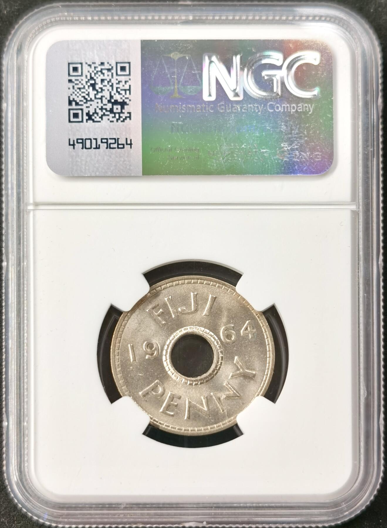 甄臻铺-世界币章拍卖（第49期）精品场拍品征集中，送拍享返佣金等优惠多多