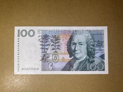 《艾美收藏》第231期-2.8周日外币精品(春节前收官)-世界最佳纸币特辑 - 瑞典100克朗 UNC 初版林奈 边缘轻微荧光