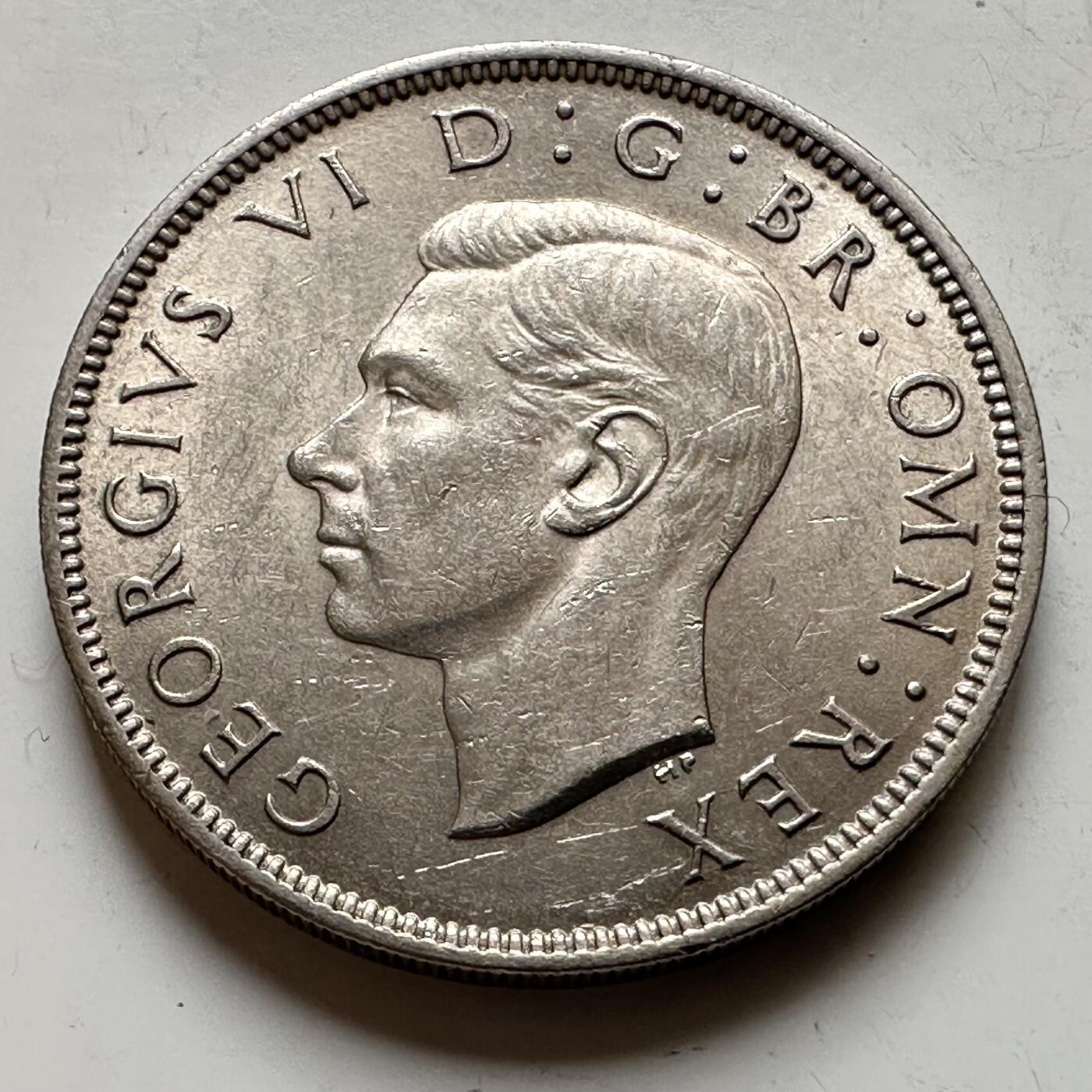 🌹外币初藏🌹🐯2026年第17场 快递将在12号停运 年前需发货的抓紧 ，年后正月十五恢复发货 英国1950年2先令 原光好品