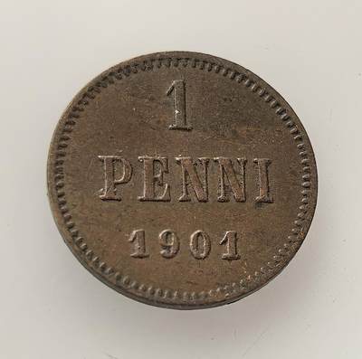 外国优质老铜币高银银币，周六九点倒数截拍，满百包邮，持续收拍，年后发货 - 芬兰大公国（沙俄附属时期）1901 年1 盆尼铜币，币面花押为沙皇尼古拉二世的皇家纹章。作为小额流通货币，它见证了俄占时期芬兰的殖民经济体系与政治从属关系。