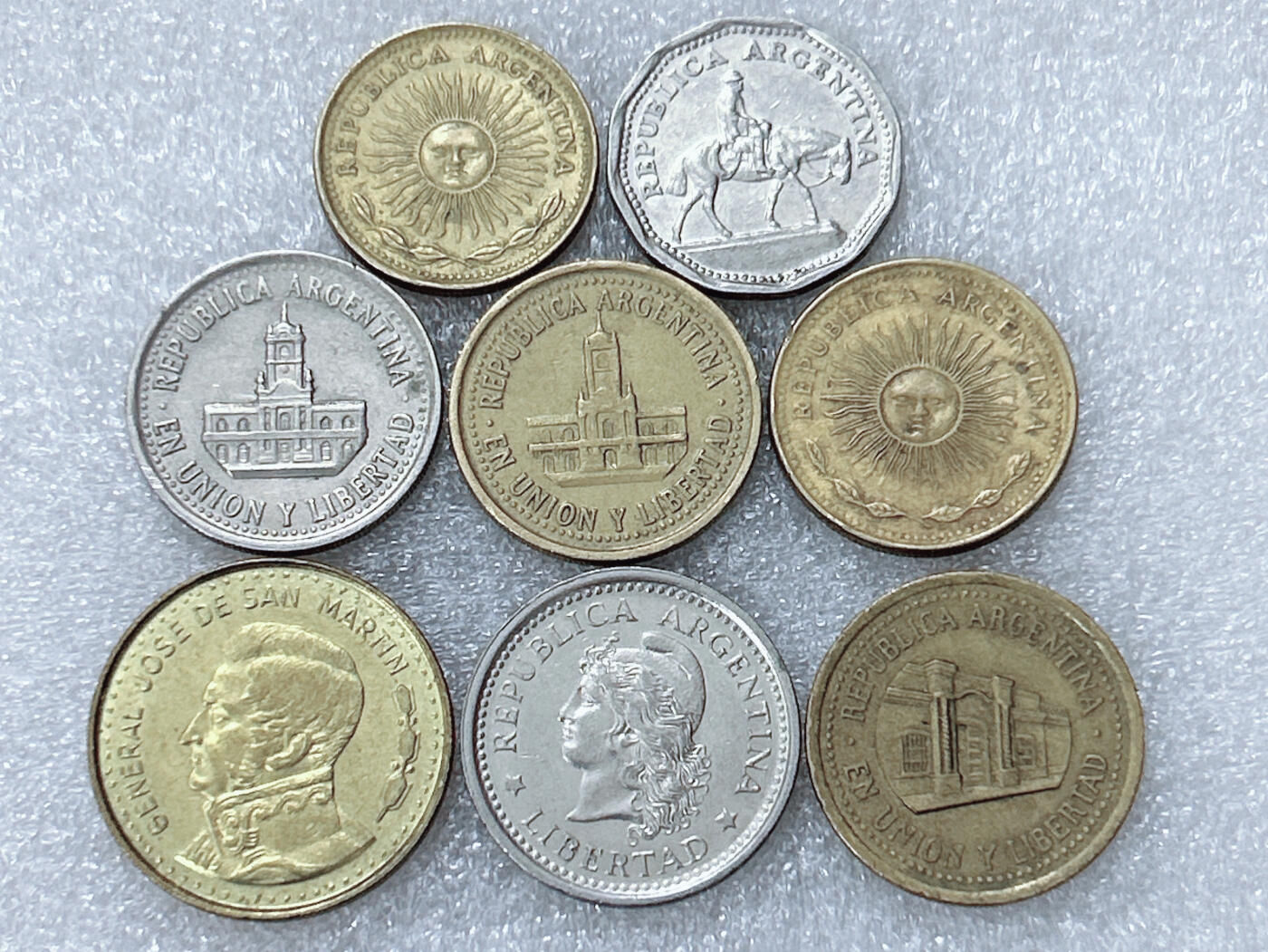 第一海外回流一元起拍收藏 散集专场  第301期 阿根廷硬币 8枚