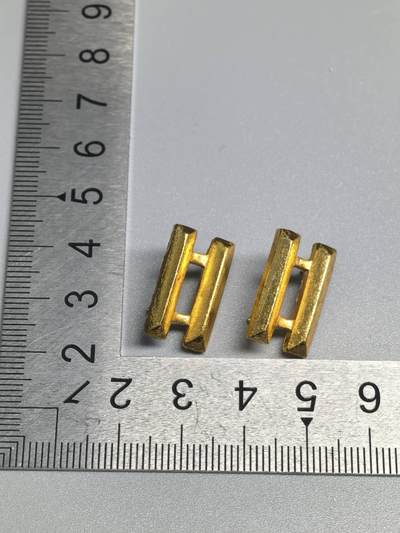 小驴勋章奖章收藏2月7日周六晚六点拍卖（珍爱和平，收藏战争，铭记历史，勿忘国耻，忠党爱国。有偿代拍，送拍规则在简介最后，参拍须阅读规则后再参拍，关系到运费包装发货时效真假辨别等关键信息，拍卖时不再发原图，看大图店主微信码在拍卖店铺介绍里） - 领章肩章，小尺寸铝制两杠（中尉）