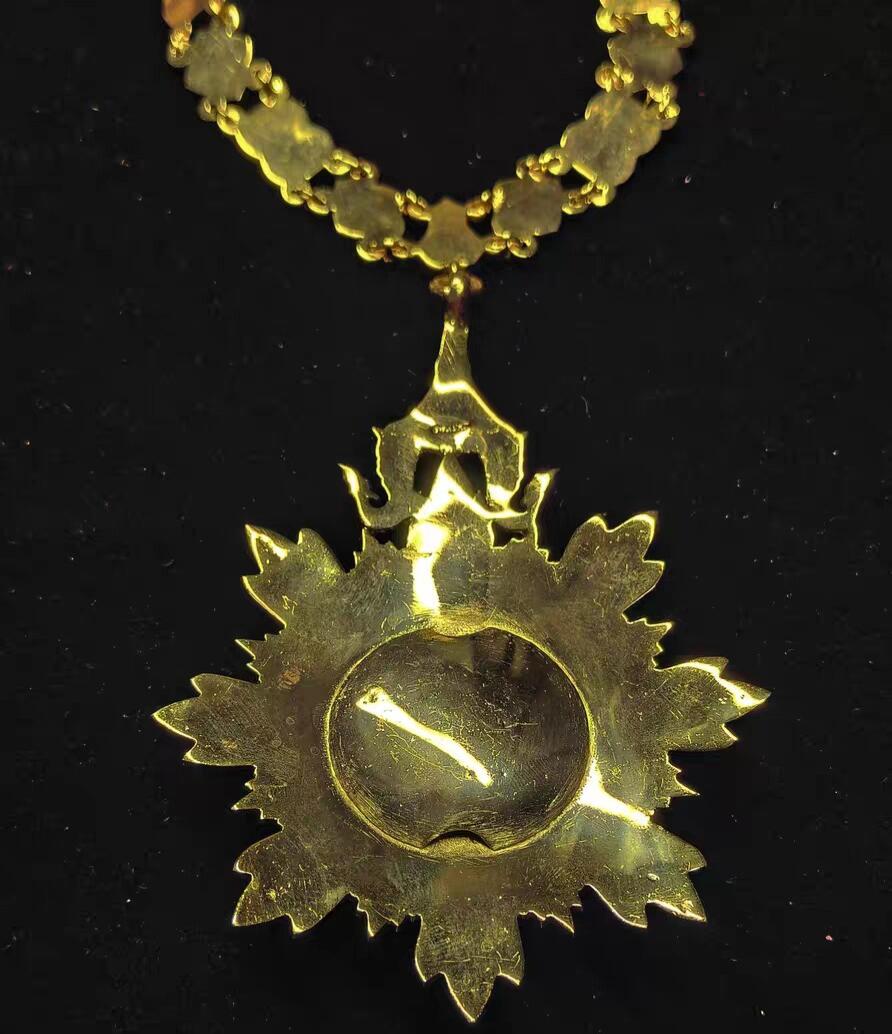 2026新年第一场  柬埔寨王国 国家功绩大勋章  大项链级 最高级别  铜镀金工艺 洪森佩戴的同款原品 带有原盒 众多亲王同款