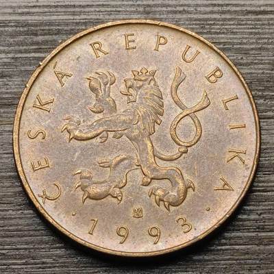 【铜匠收藏】★第147★散币专场 不寄存，30包邮。不满30元，支付5元运费。《接受代拍 代送NGC评级》 75【无寄存】捷克 1993年 10克朗 布尔诺大教堂