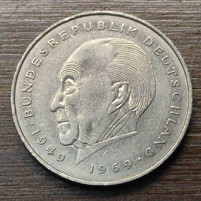 【铜匠收藏】★第147★散币专场 不寄存，30包邮。不满30元，支付5元运费。《接受代拍 代送NGC评级》 37【无寄存】德国 1969年 2马克 阿登纳