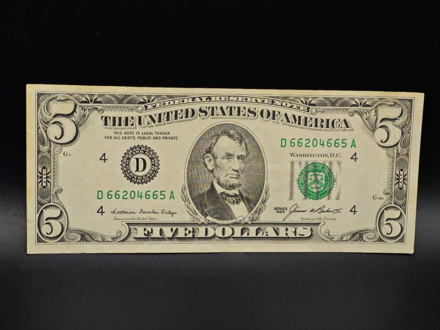 【淘币小摊】实时拍第八百六十五拍   纸币场    年前最后一周之前预留预留8号9号全部发出请更换最新收货地址不方便收货的请勿参拍或者顺丰到付 美国5美元纸币【有折】