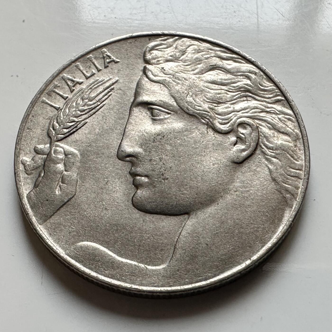 🌹外币初藏🌹🐯2026年第17场 快递将在12号停运 年前需发货的抓紧 ，年后正月十五恢复发货 意大利1920年二十分 带光好品