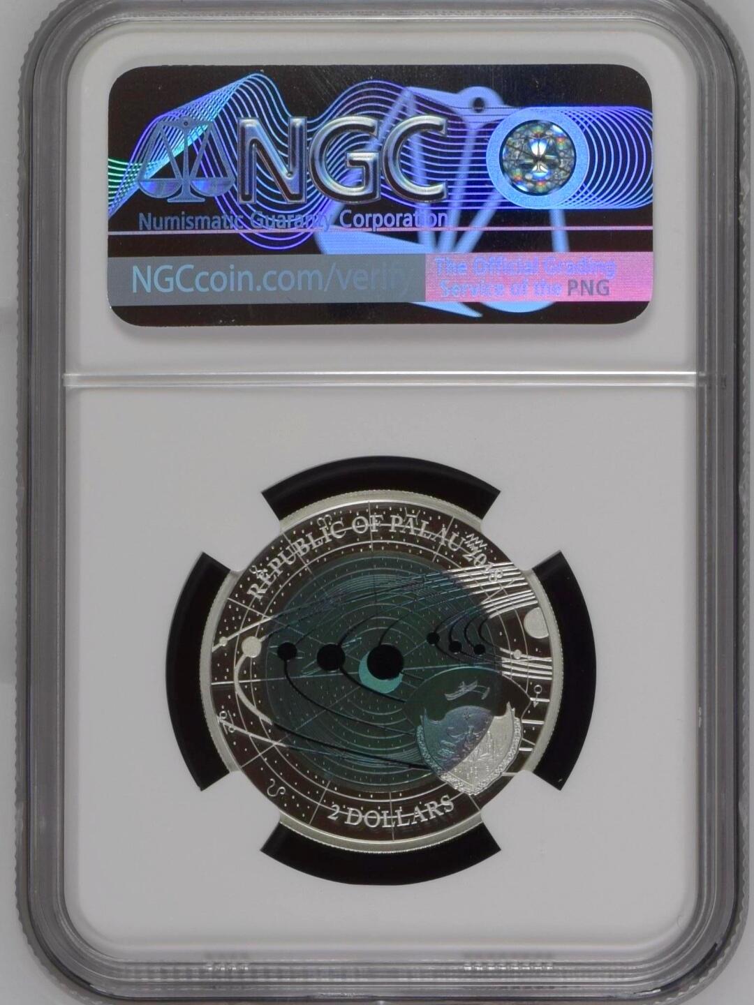 长老汇蛇年精选第九十八场拍卖 帕劳2018年 太阳系天王星银铌双金属精制银币 三色材质，发行量3000枚，NGC PF70UC，首日标