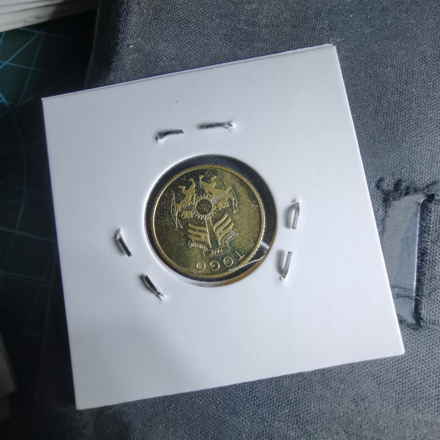 沼泽如烟--第987场 币形章