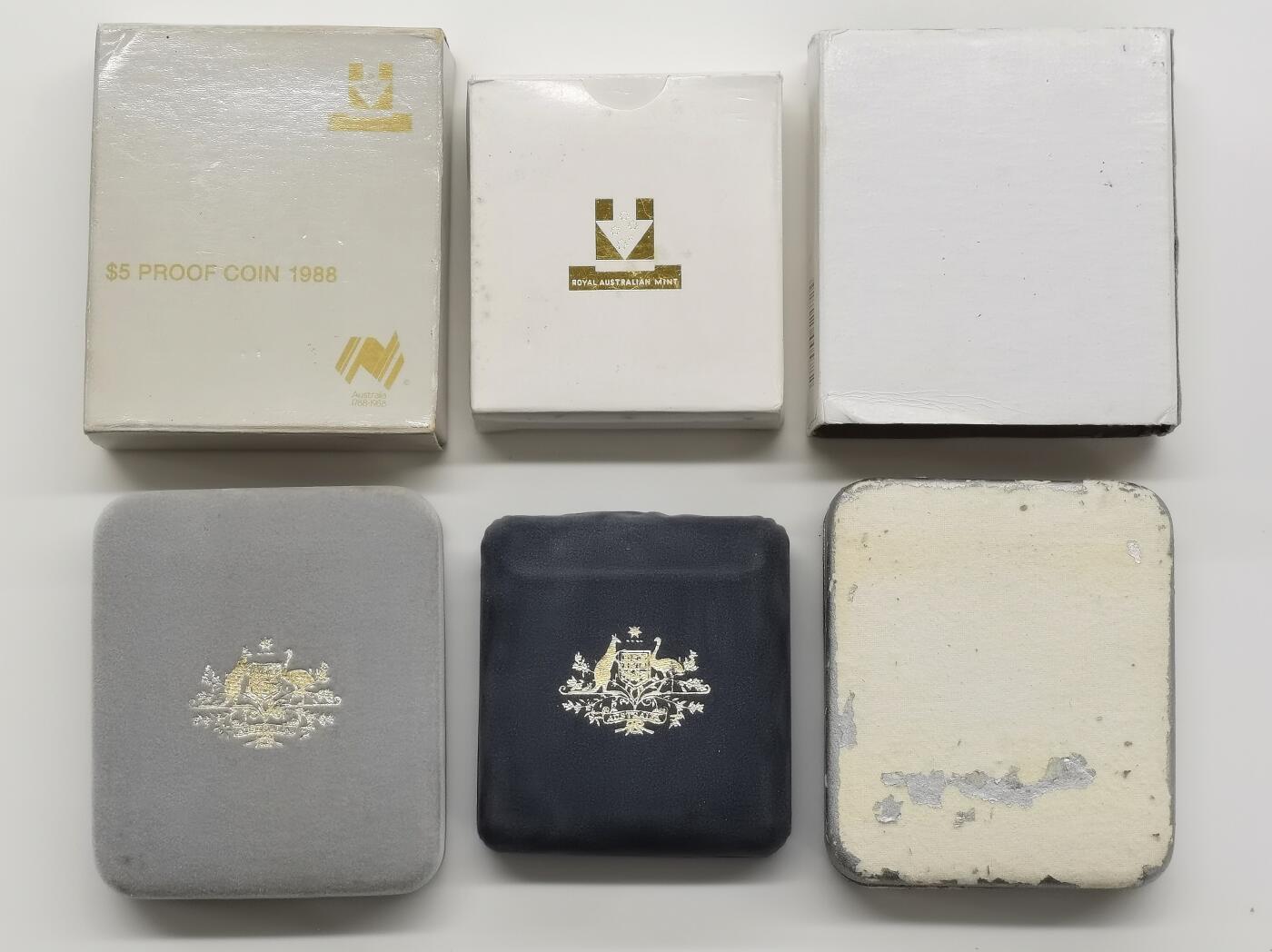 博洋堂“心向春光”2月精品大拍专场暨第160期（全场包邮） 澳大利亚1984年1元、1988年5元、1992年5元精制币3枚一组，原盒其中2枚有证书