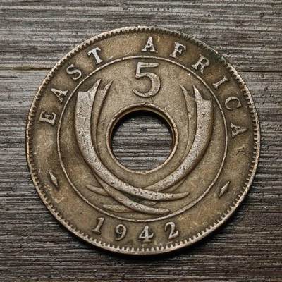 【铜匠收藏】★第146★散币专场 不寄存，30包邮。不满30元，支付5元运费。《接受代拍 代送NGC评级》 - 98【无寄存】英属东非 1942年 5分 乔治六世 铜币