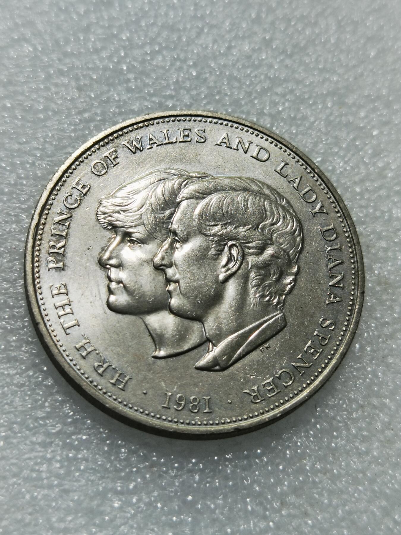 天下钱庄专场欢迎参拍 英国纪念币，镍币