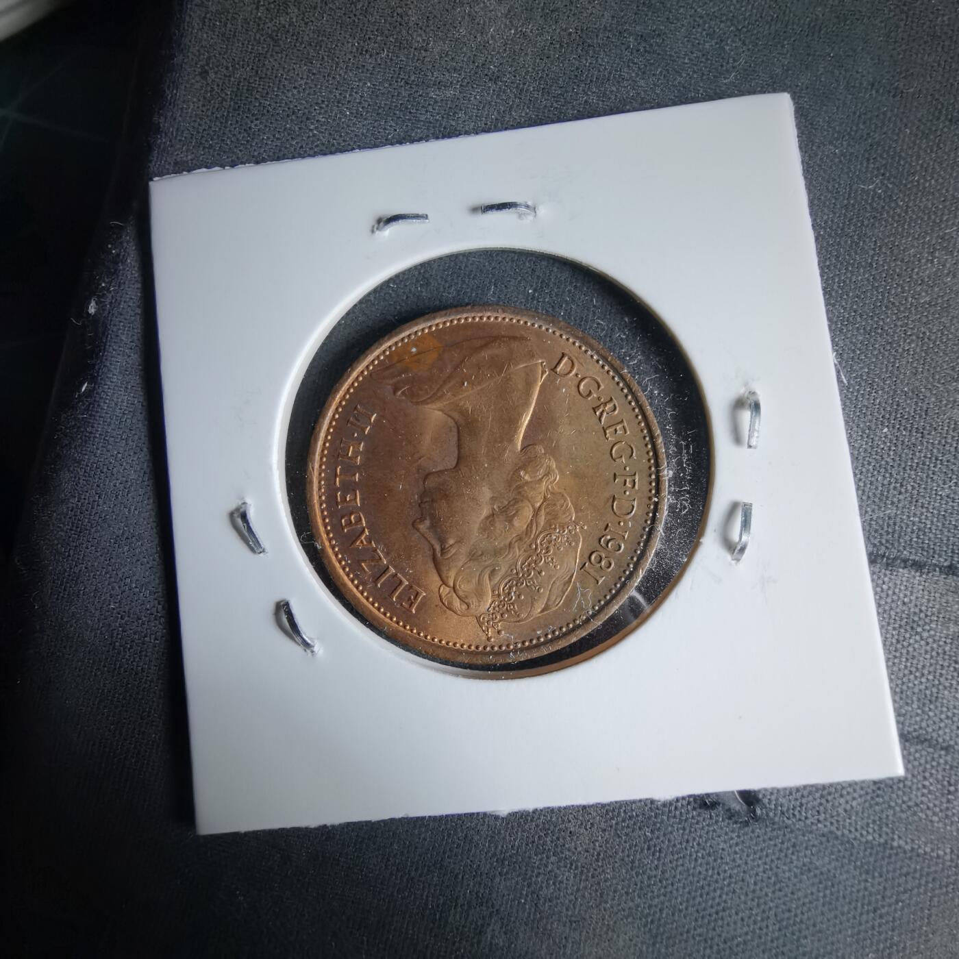 沼泽如烟--第987场 英国1981年2便士