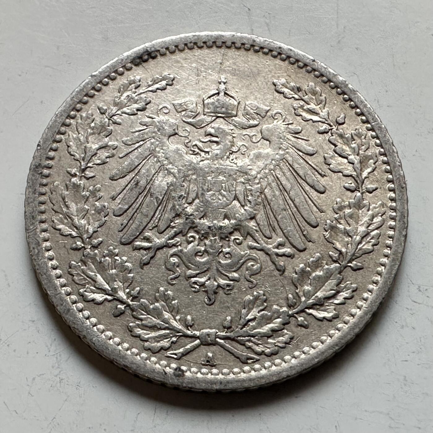 🌹外币初藏🌹🐯2026年第17场 快递将在12号停运 年前需发货的抓紧 ，年后正月十五恢复发货 德国1914年1/2马克银币 2.77克90%银