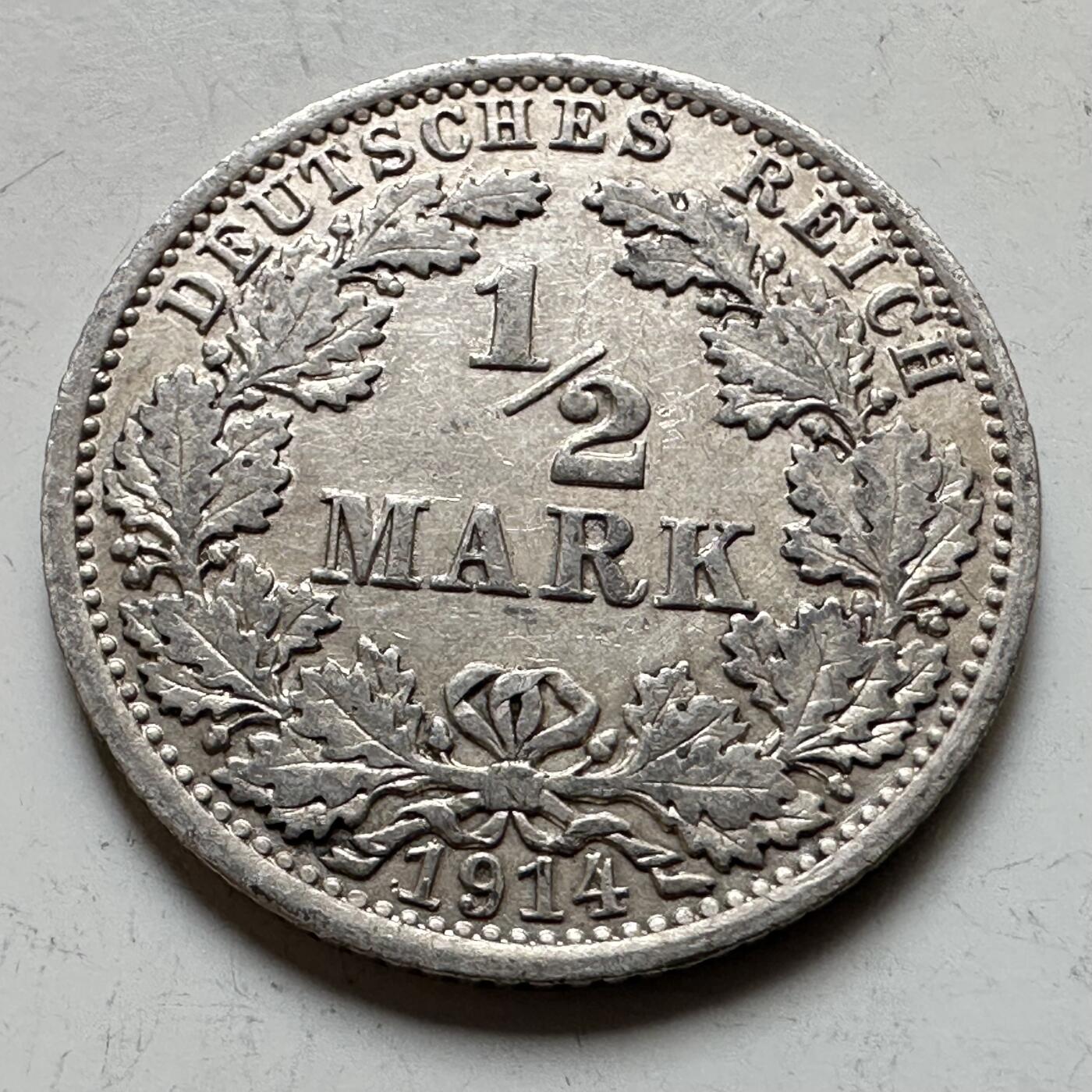 🌹外币初藏🌹🐯2026年第17场 快递将在12号停运 年前需发货的抓紧 ，年后正月十五恢复发货 德国1914年1/2马克银币 2.77克90%银