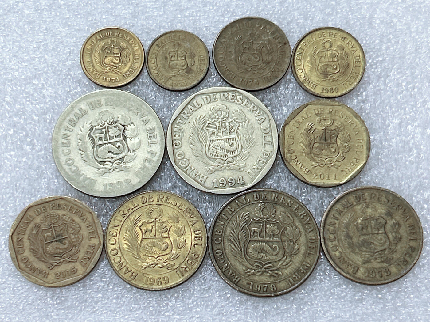 第一海外回流一元起拍收藏 散集专场  第301期 秘鲁硬币 11枚