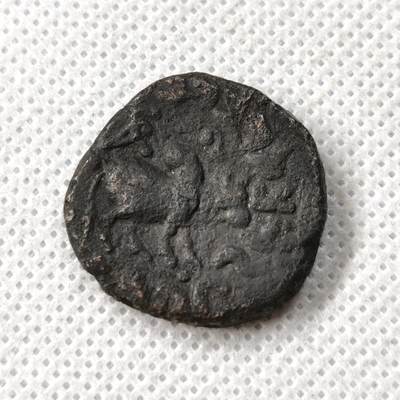 甄臻铺-世界币章拍卖（第49期）精品场拍品征集中，送拍享返佣金等优惠多多 - 阿泽斯二世5德拉马克打制铜币 公元前35-12世纪 正瘤牛背大象 该版铸造量极少 保存不易 图案铭文依稀可见 相较背站狮版极为罕见 喜欢丝路币的朋友可以凑版收藏