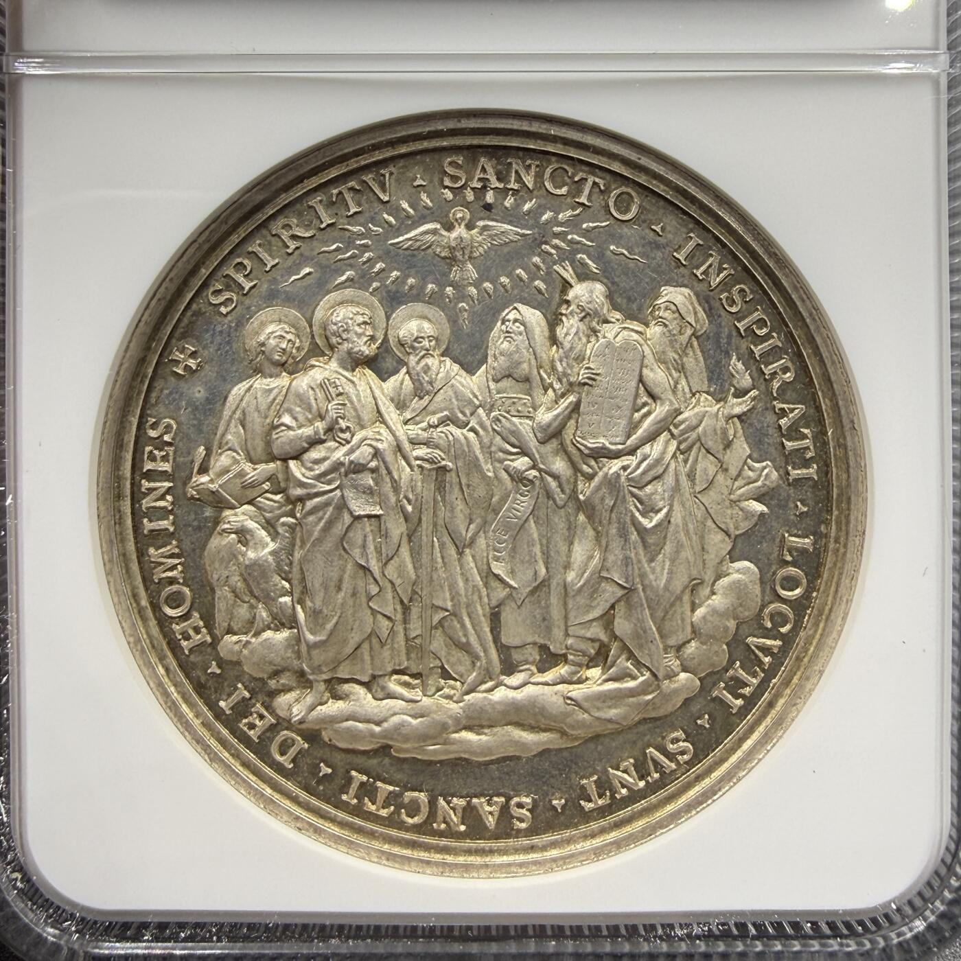 「木头集藏」“ 新岁撷珍”——章牌精品专场！ BIANCHI～1903年梵蒂冈教皇利奥十三世“圣经研究委员会”纪念银章，MS 64 ，直径：44 mm，品相很好，NGC最高分，收藏佳品。