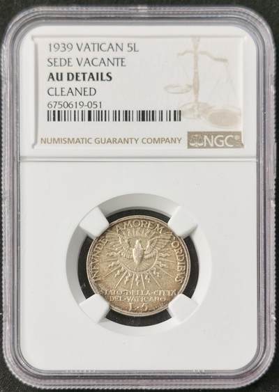 甄臻铺-世界币章拍卖（第49期）精品场拍品征集中，送拍享返佣金等优惠多多 - NGC-AUD 1939年梵蒂冈教皇缺位 5里拉 经典欧洲彩