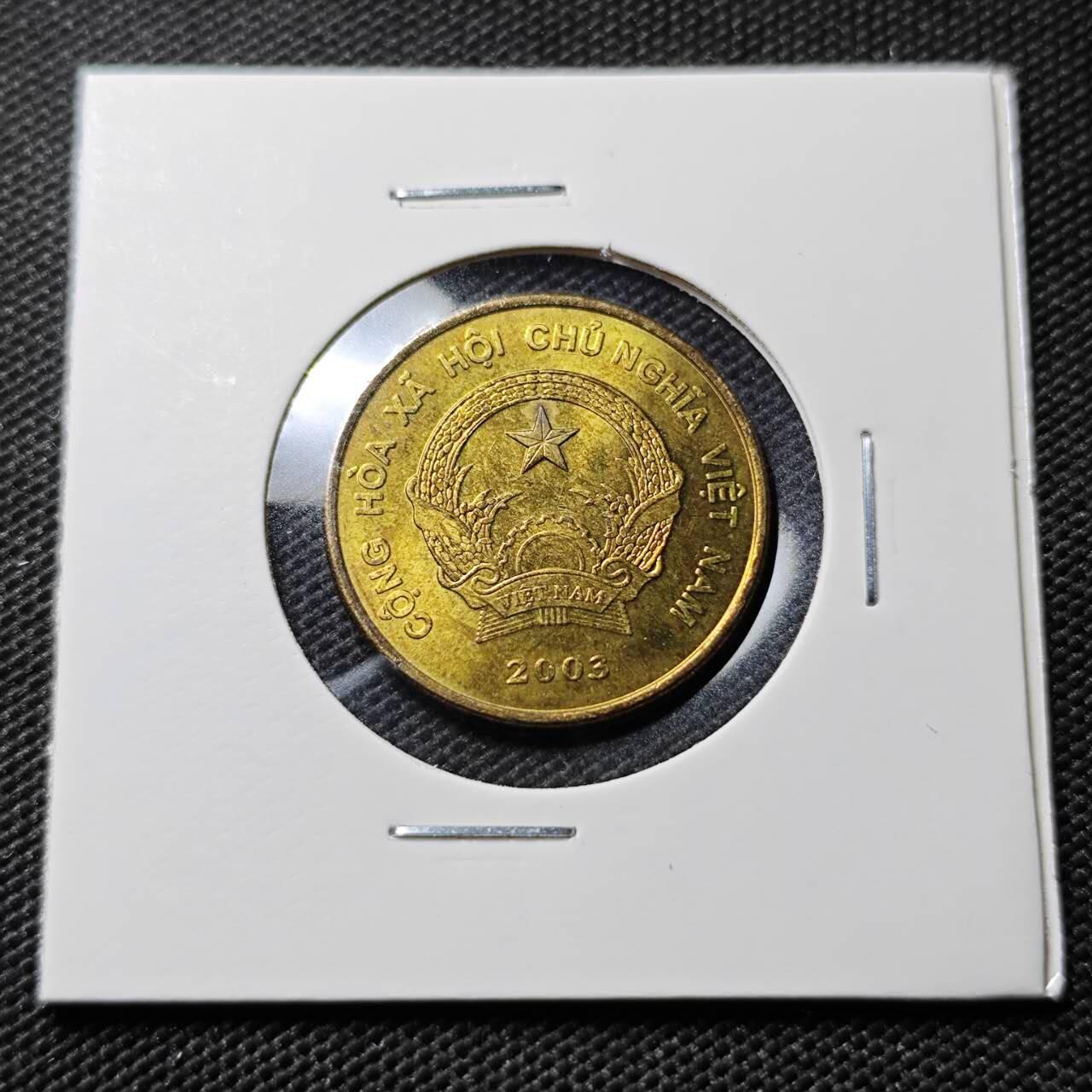 KK钱币收藏小铺  第393期  2月预留时间 周末发货  越南2000盾 好品