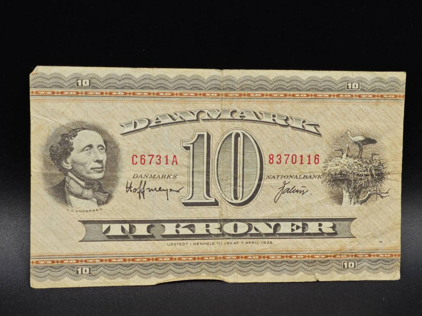 【淘币小摊】实时拍第八百六十五拍   纸币场    年前最后一周之前预留预留8号9号全部发出请更换最新收货地址不方便收货的请勿参拍或者顺丰到付